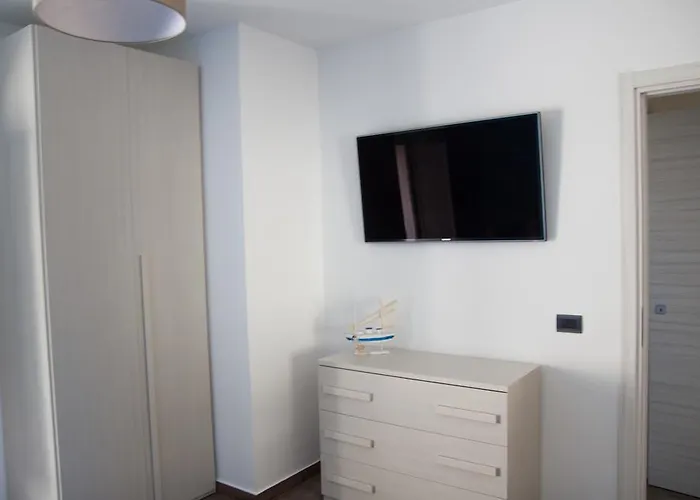 Enjoy Apartman Acitrezza